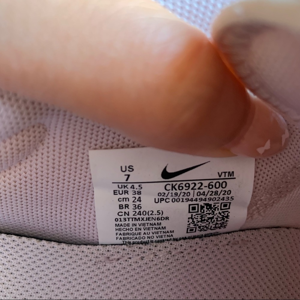 blush pink nike sneakers